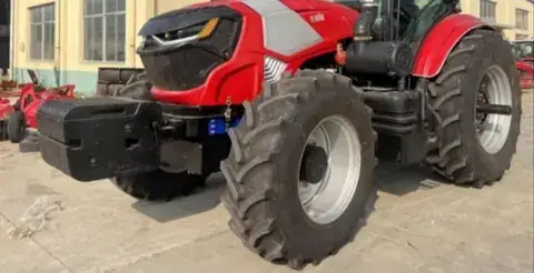 2404 agricultural tractor – cab