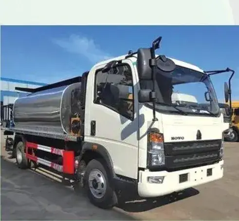 SINOTRUK HOWO Hanjing 4×2 Water Tank Truck