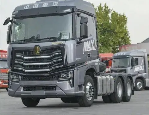SINOTRUK HOWO MAX 6×4 Tractor Truck